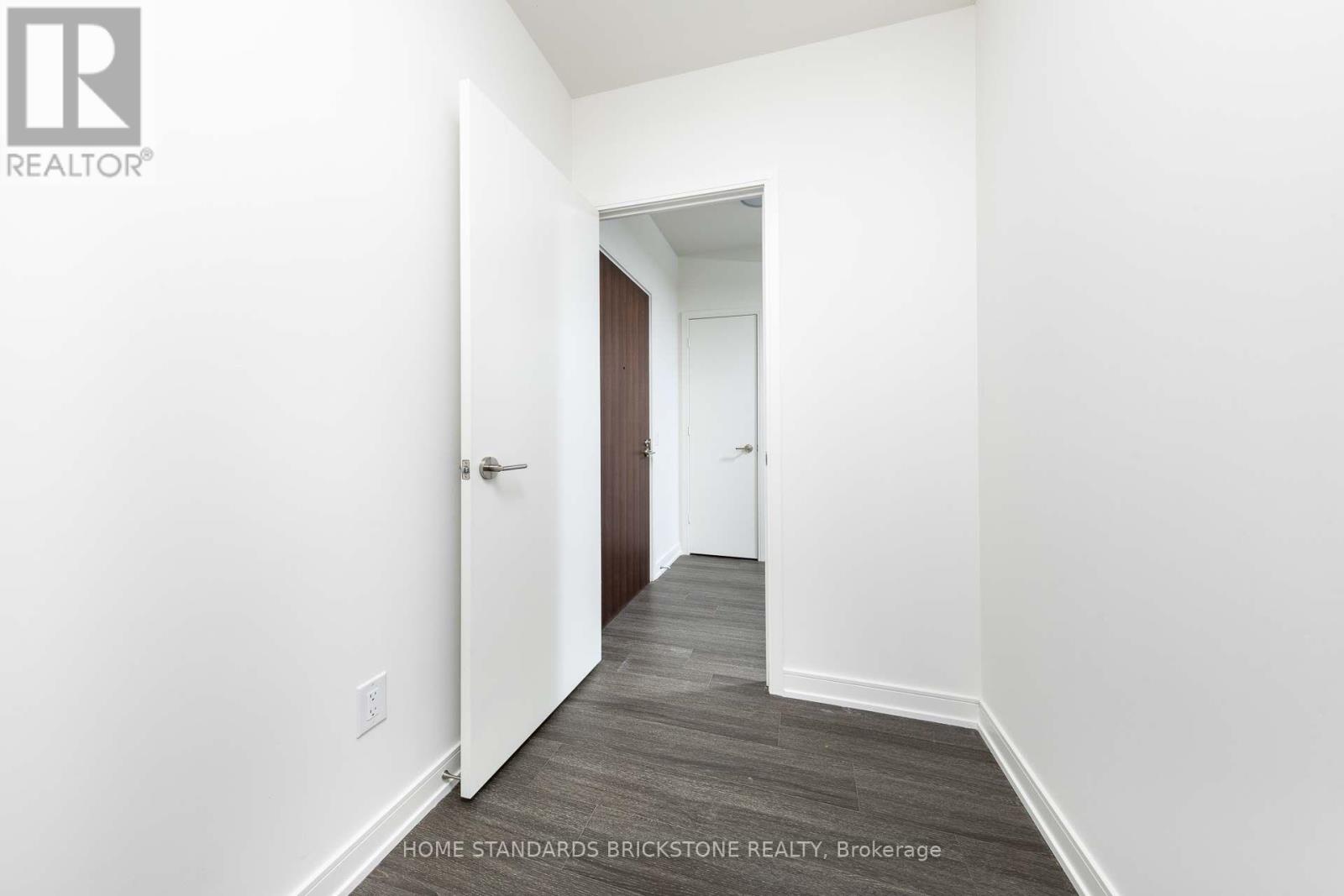 309 - 425 Front Street E Property Photo 14