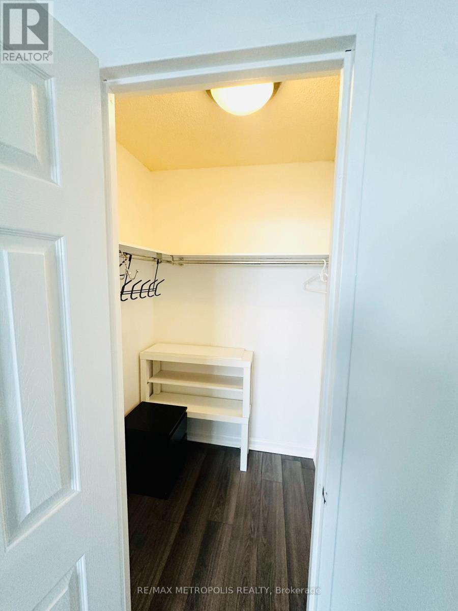 1207 - 80 Antibes Drive Property Photo 7