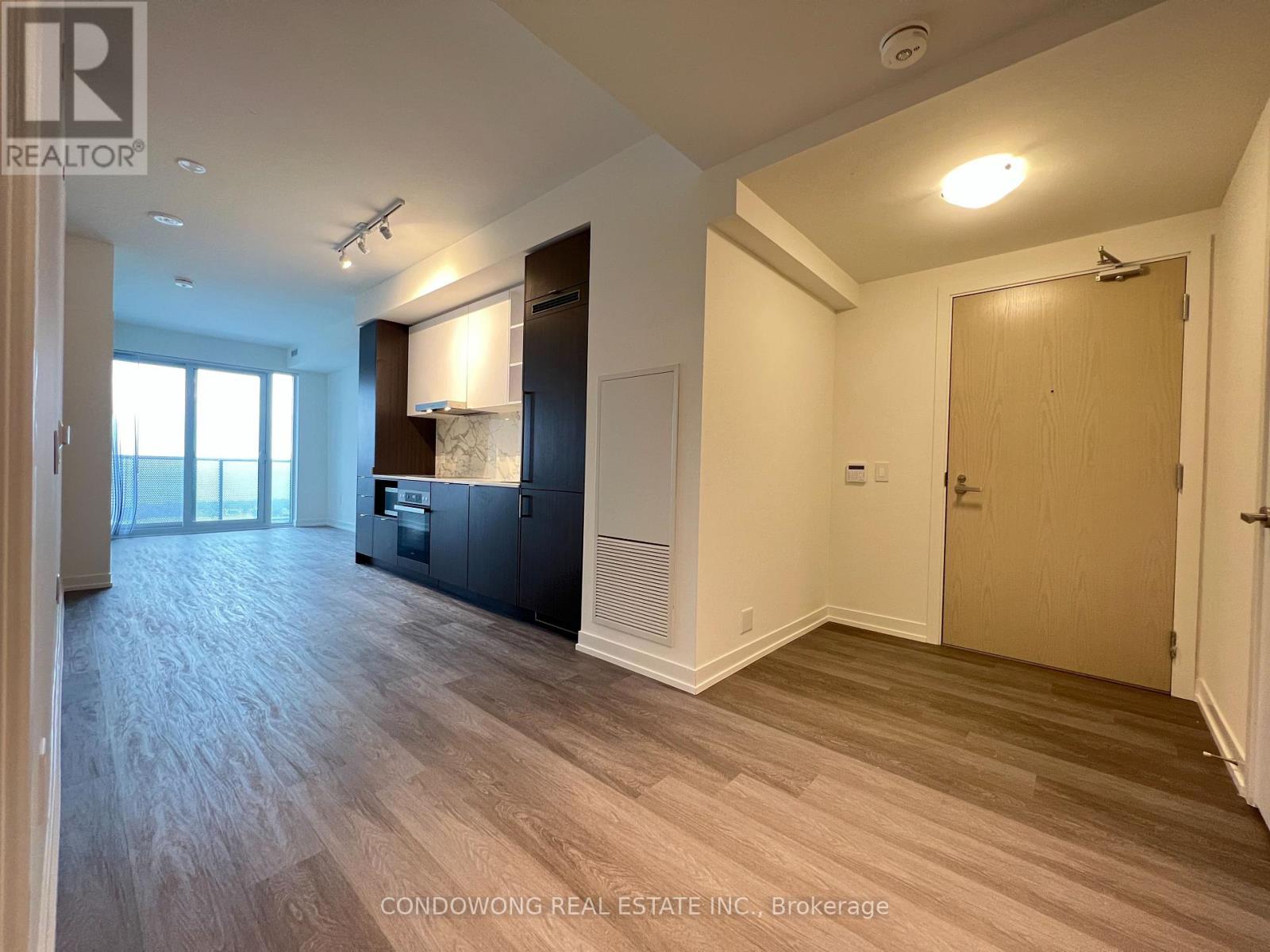 7510 - 55 Cooper Street Property Photo 2