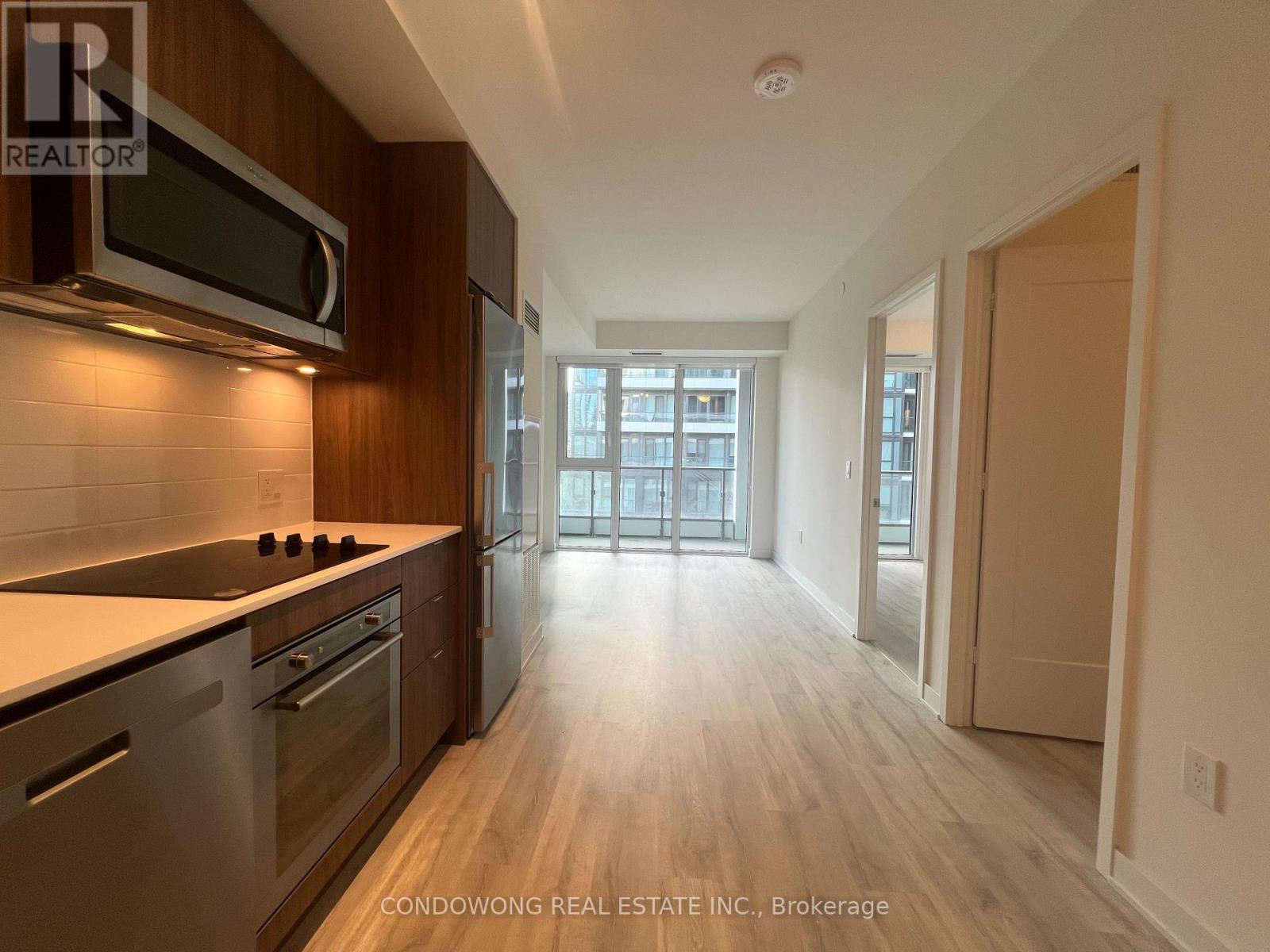 725 - 60 PRINCESS STREET Property Photo 1