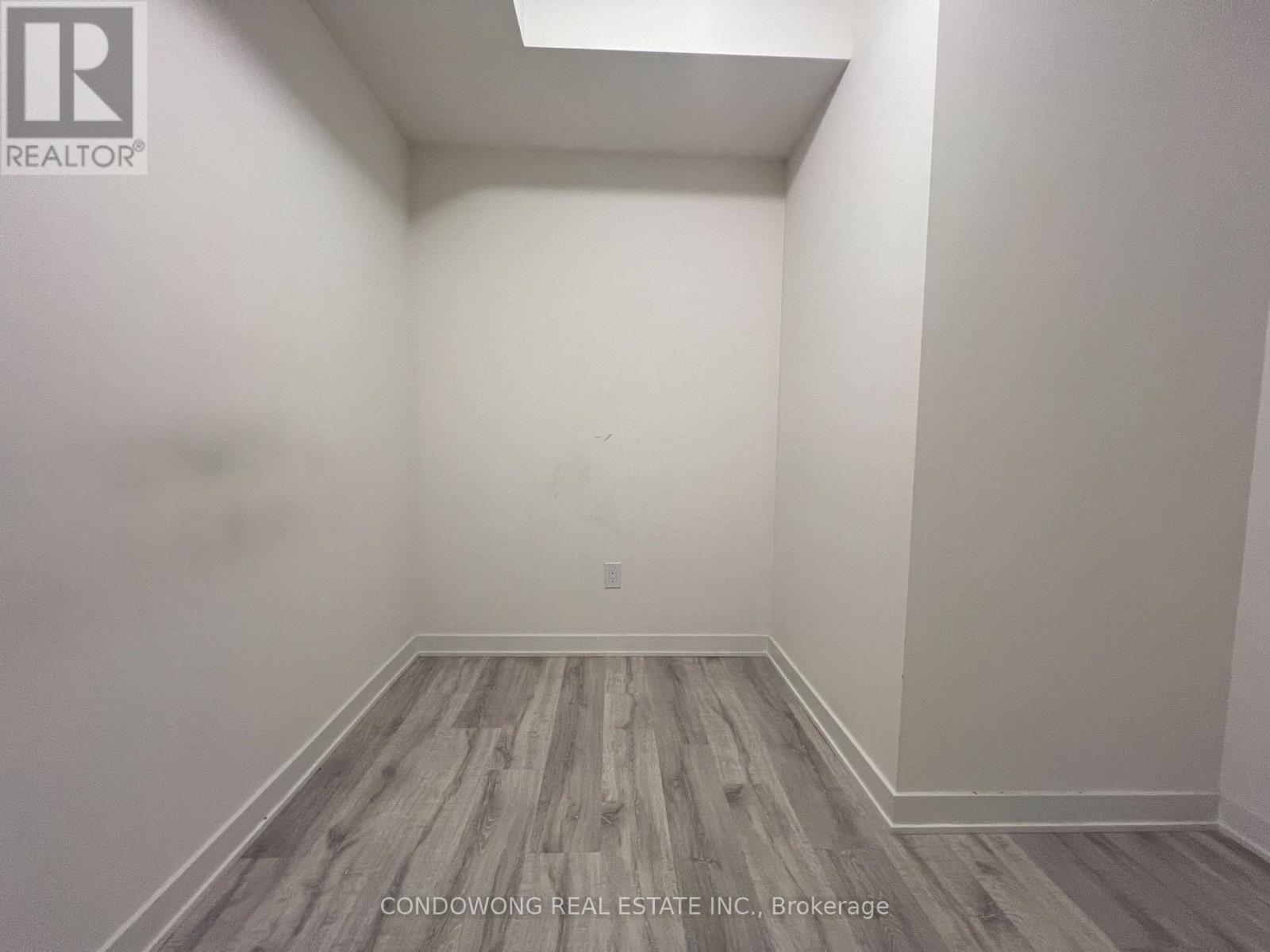 725 - 60 Princess Street Property Photo 15