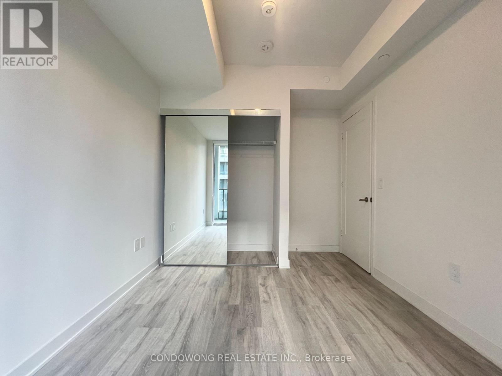 725 - 60 Princess Street Property Photo 17