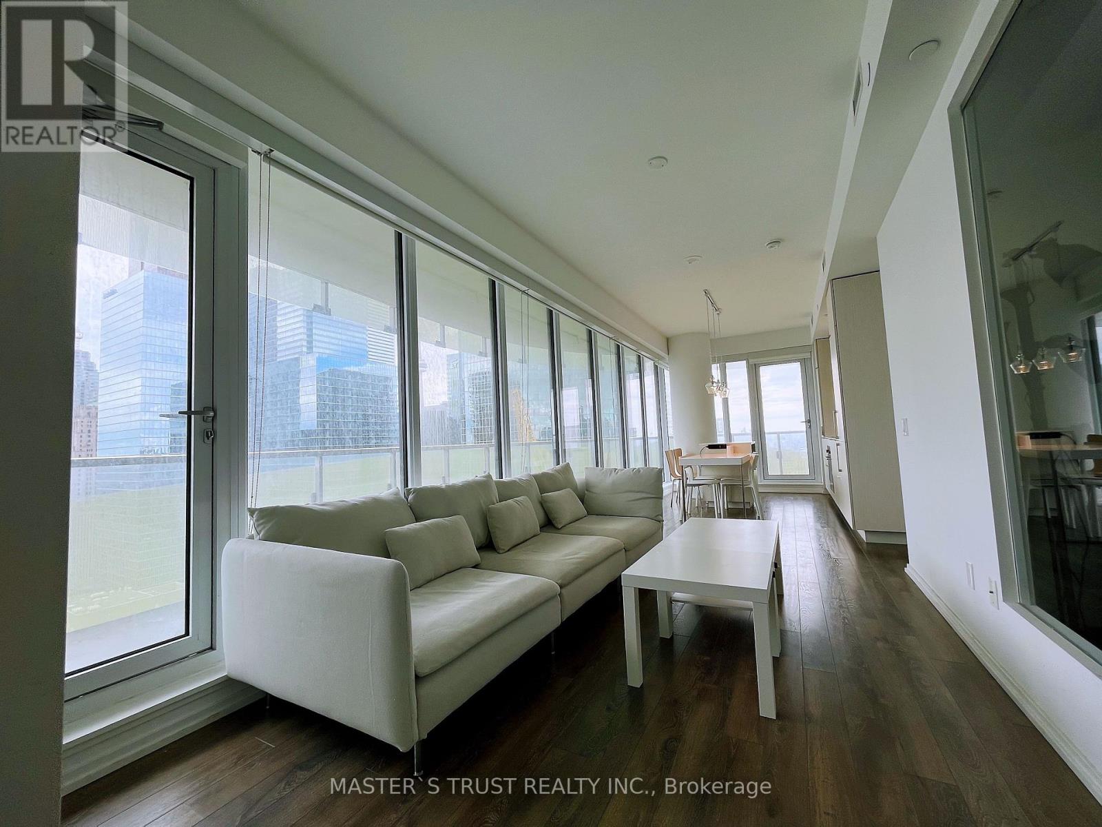 2609 - 197 Yonge Street Property Photo 8