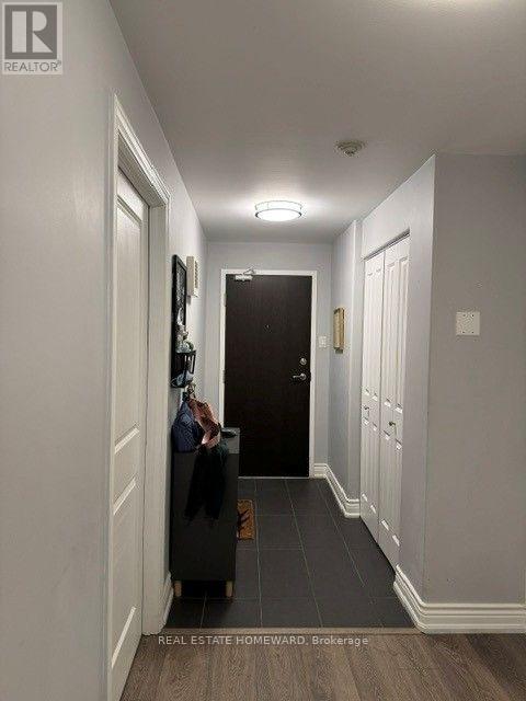 208 - 15 Maitland Place Property Photo 12
