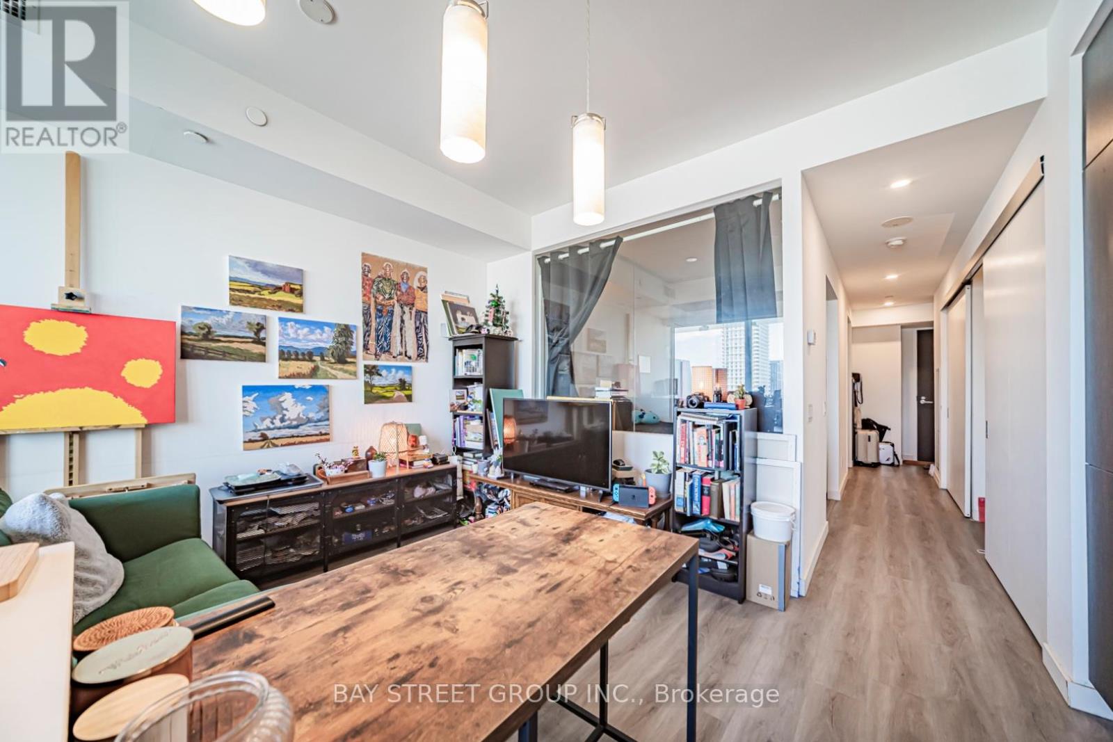 2204 - 197 Yonge Street Property Photo 3
