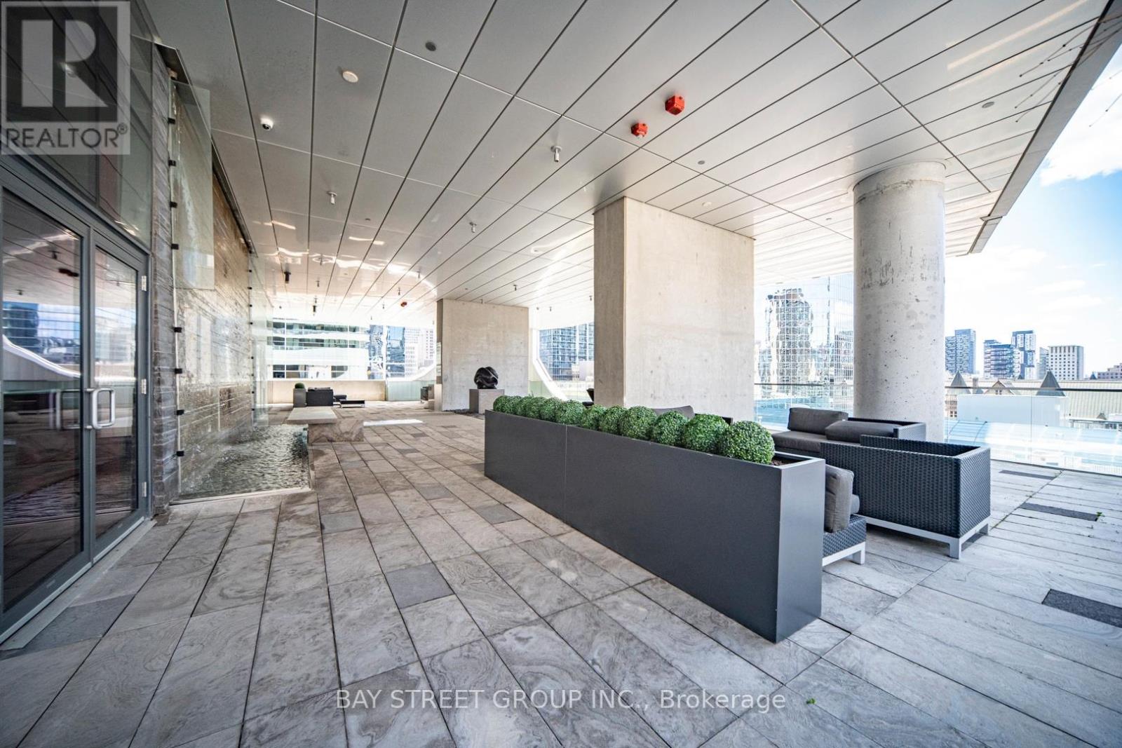 2204 - 197 Yonge Street Property Photo 20