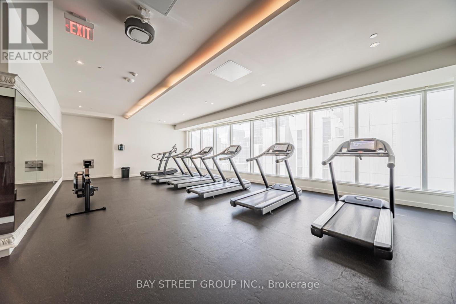 2204 - 197 Yonge Street Property Photo 24