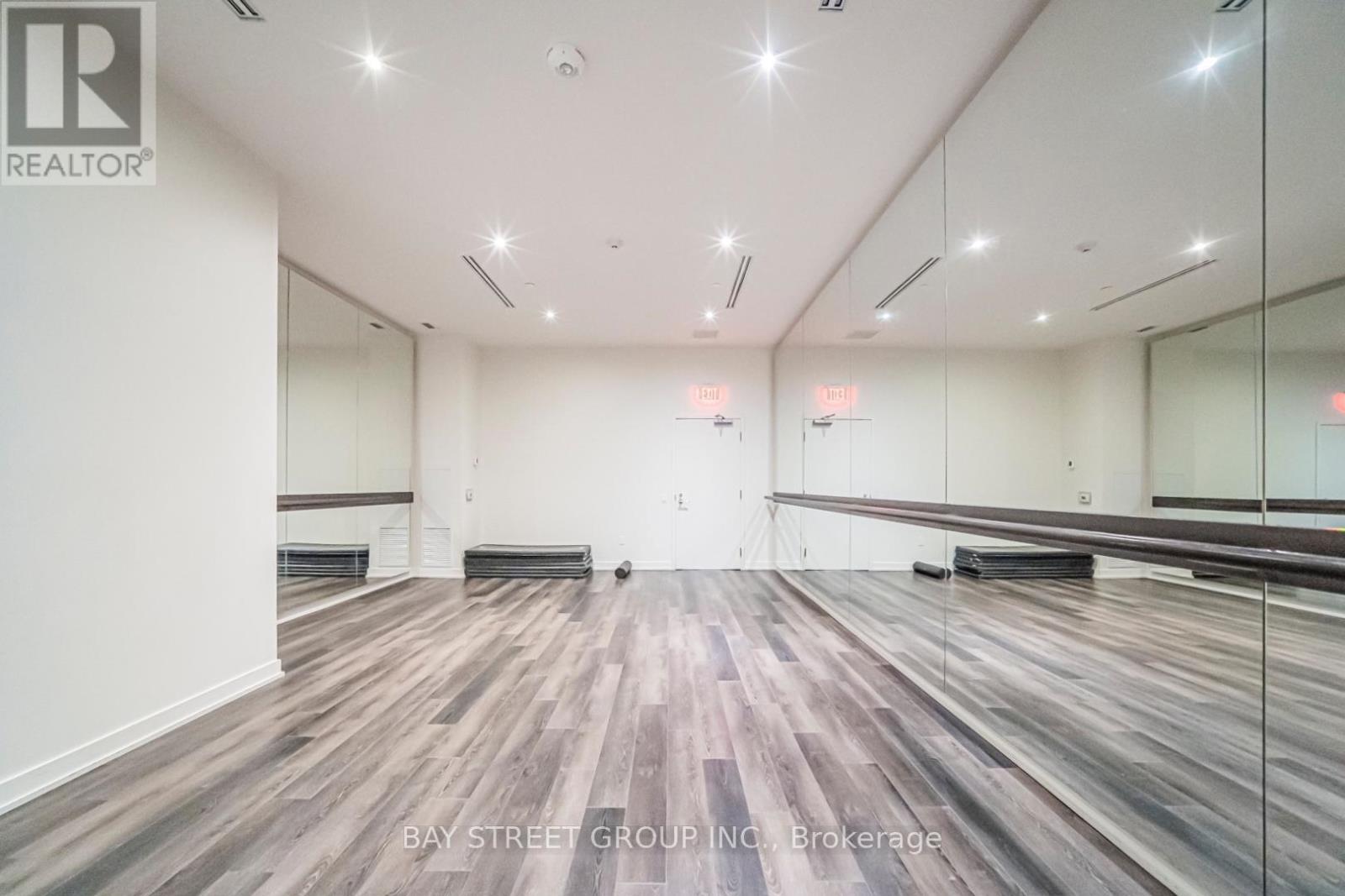 2204 - 197 Yonge Street Property Photo 26