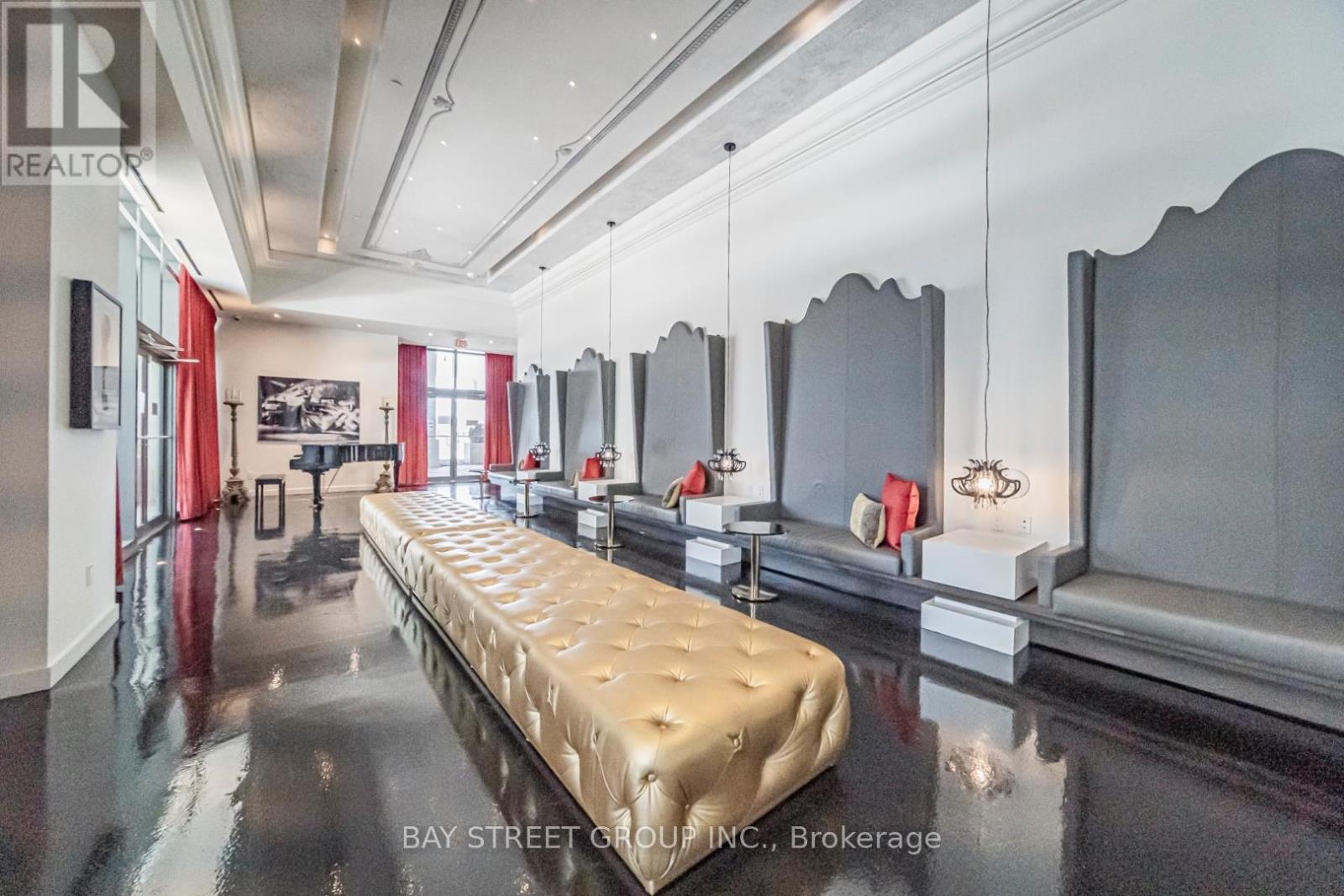 2204 - 197 Yonge Street Property Photo 27