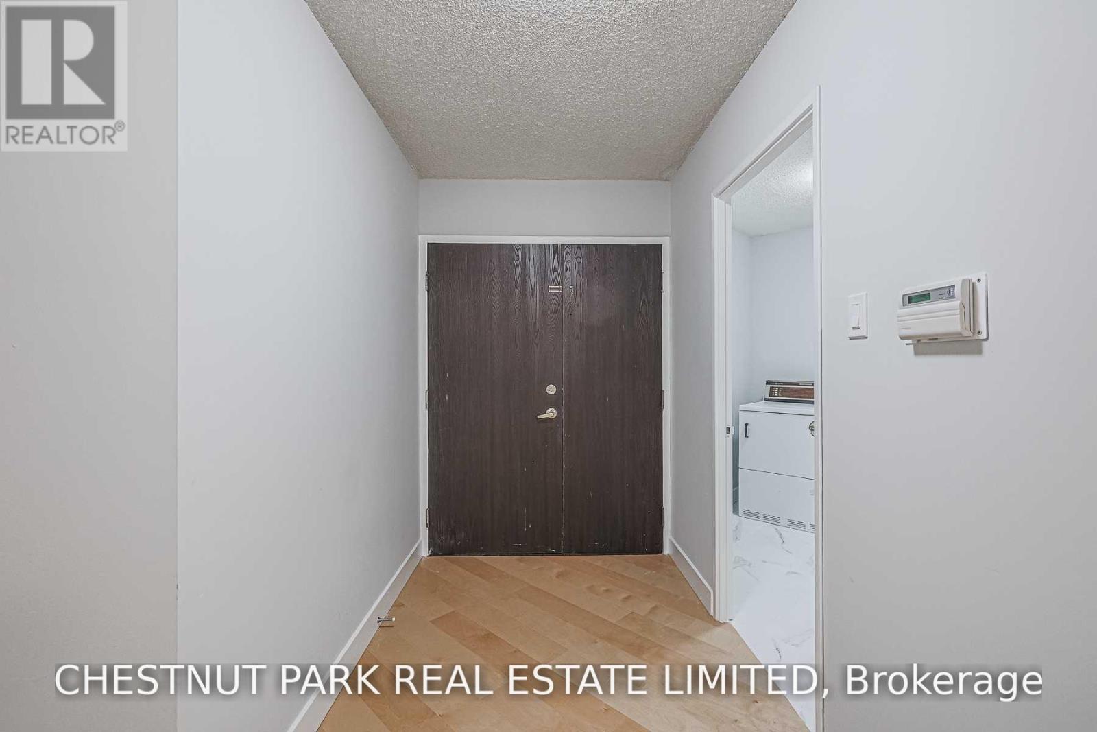 1506 - 131 Beecroft Road Property Photo 6