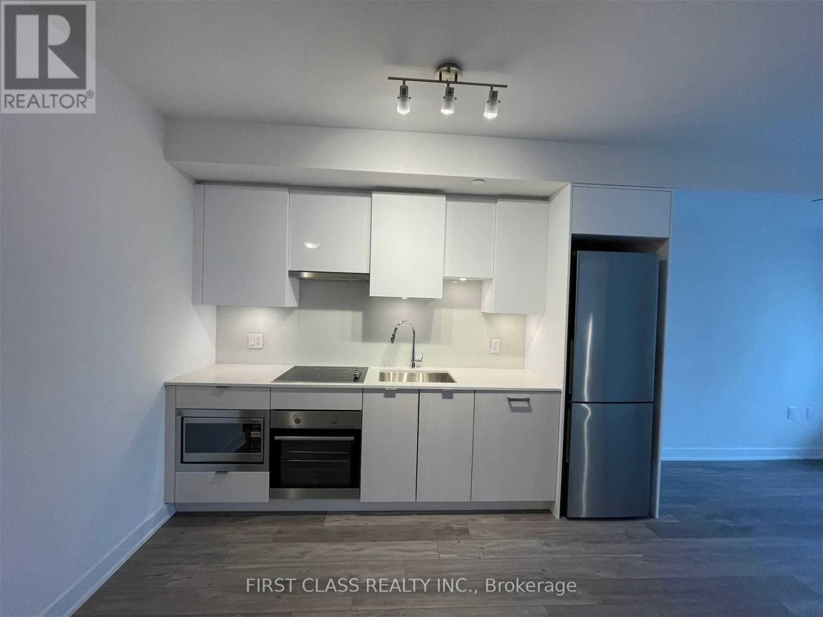 2608 - 195 Redpath Avenue Property Photo 2