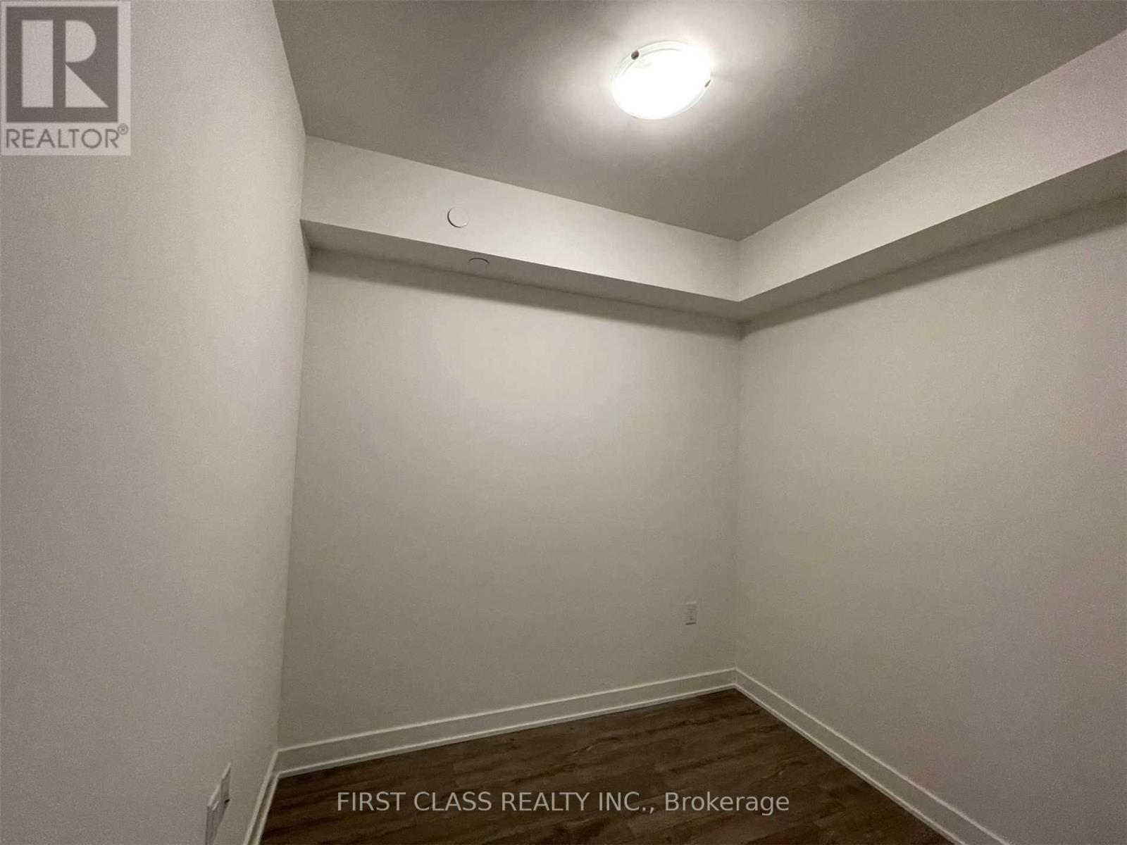 2608 - 195 Redpath Avenue Property Photo 6