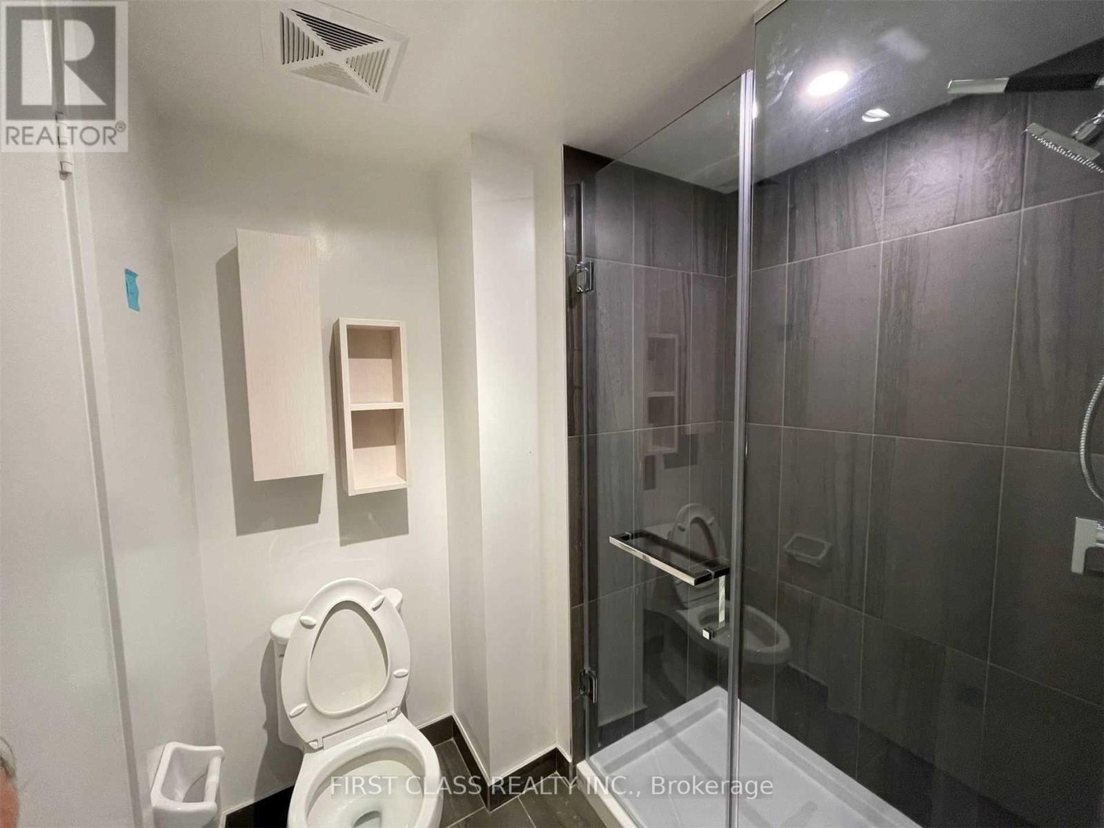 2608 - 195 Redpath Avenue Property Photo 8