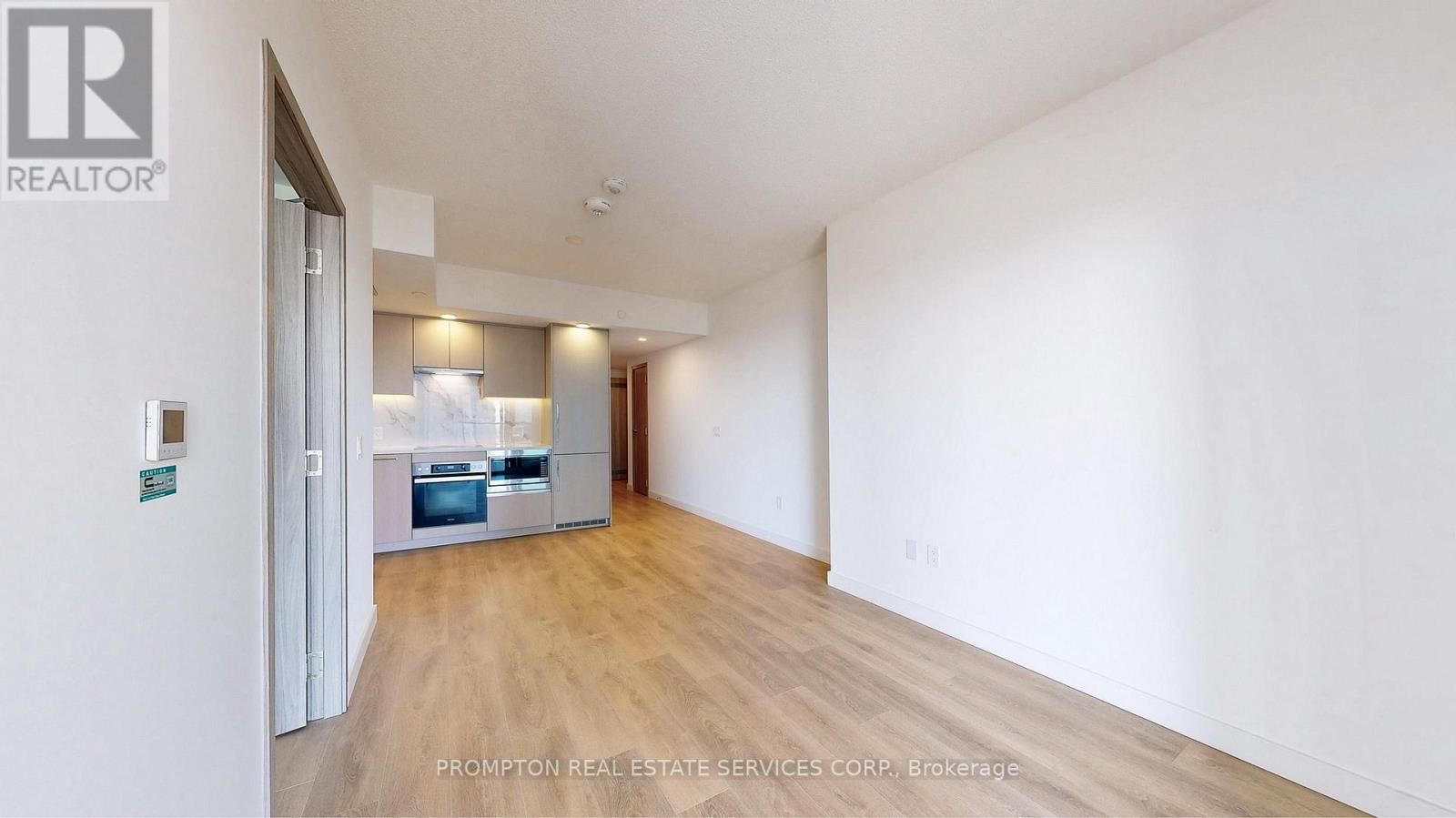 2207 - 1 Concord Cityplace Way Property Photo 18