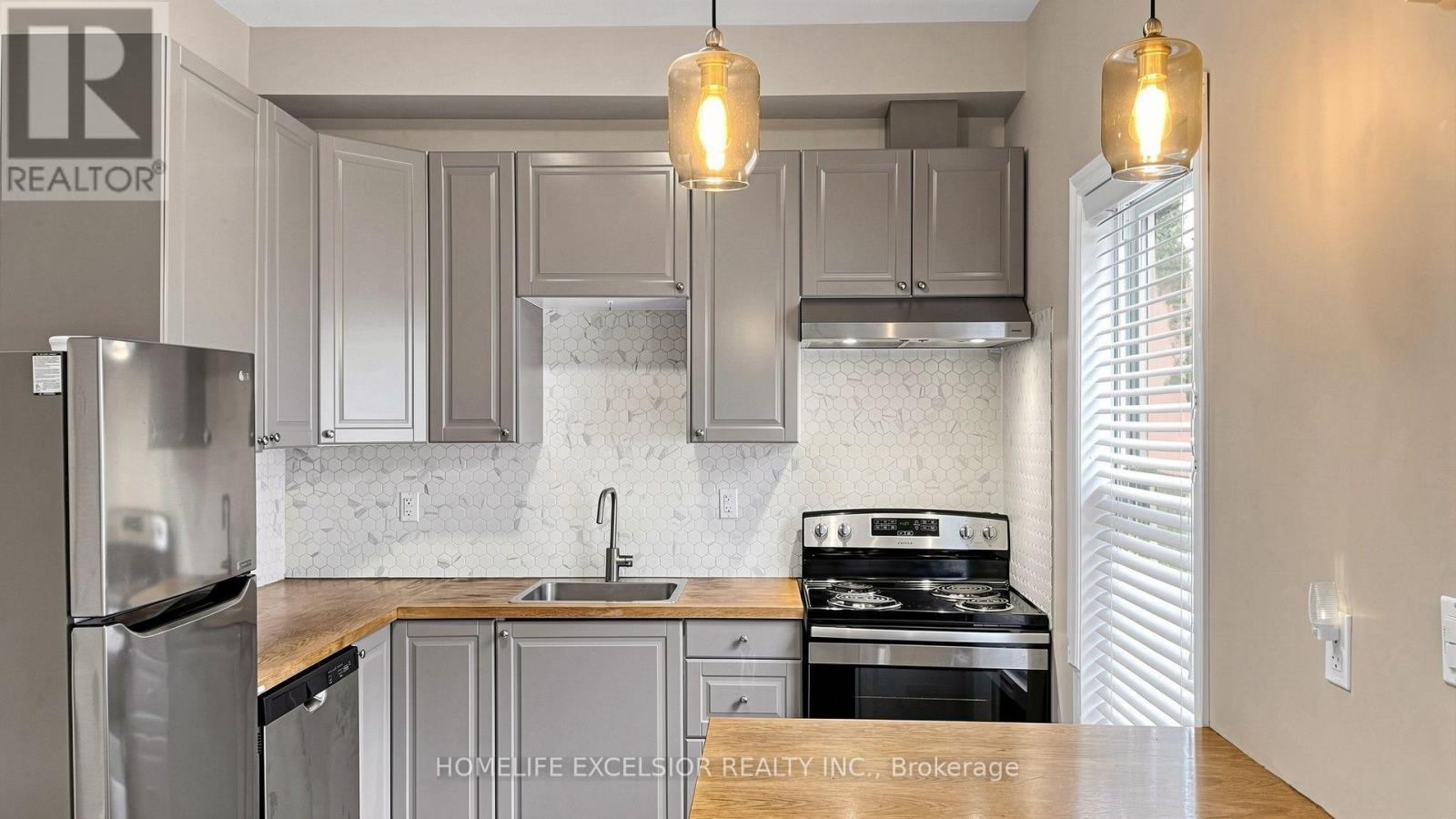 250 Shuter Street Property Photo 6
