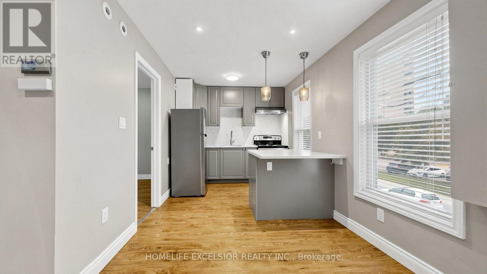 250 Shuter Street Property Photo 30