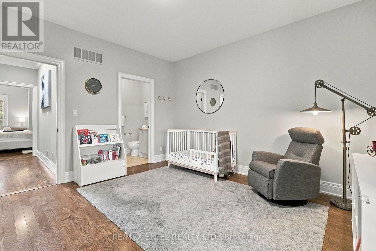 3004 Bayview Avenue Property Photo 25