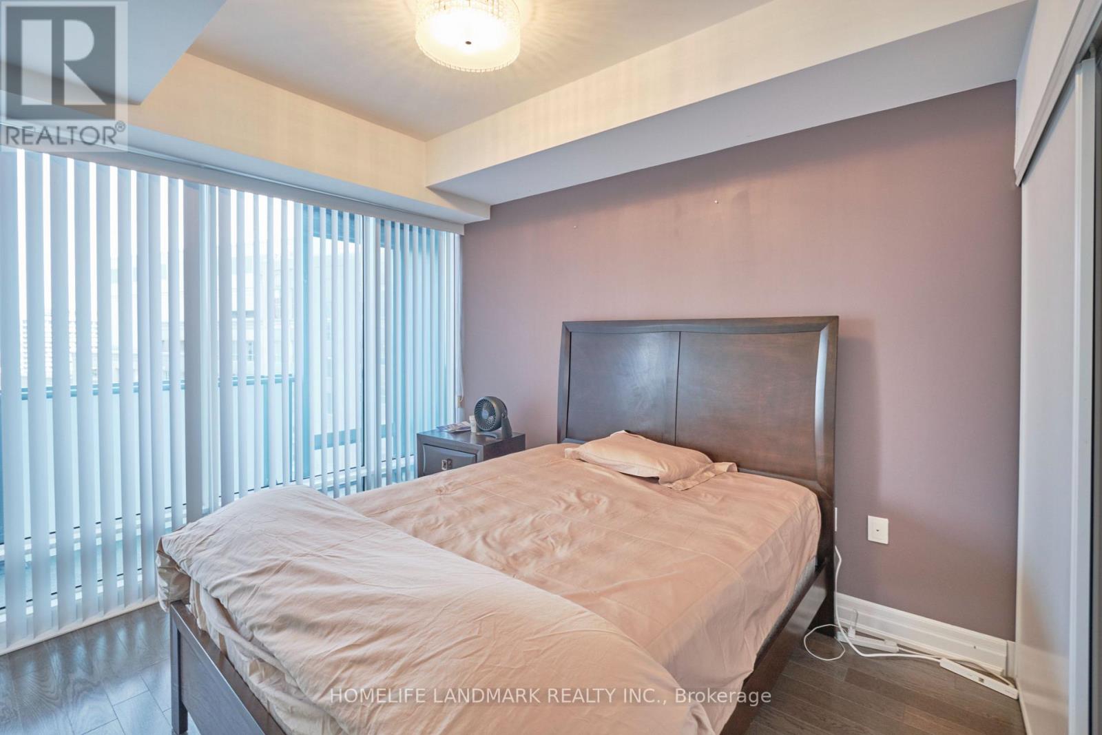 2910 - 8 The Esplanade Property Photo 7