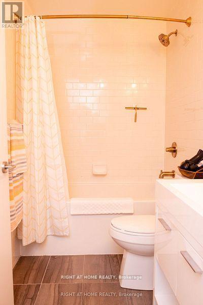 515 - 106 Dovercourt Road Property Photo 15