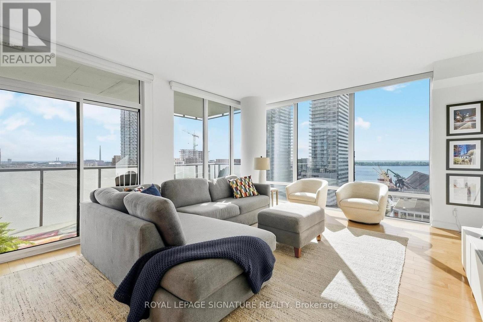 1611 - 1 Market Street Property Photo 1