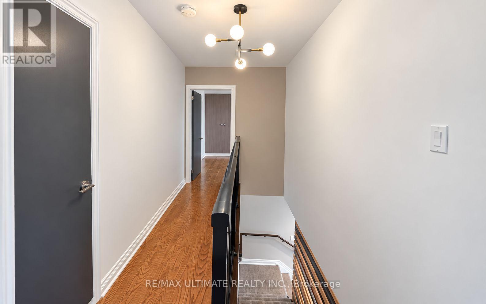 10 Noel Avenue Property Photo 13