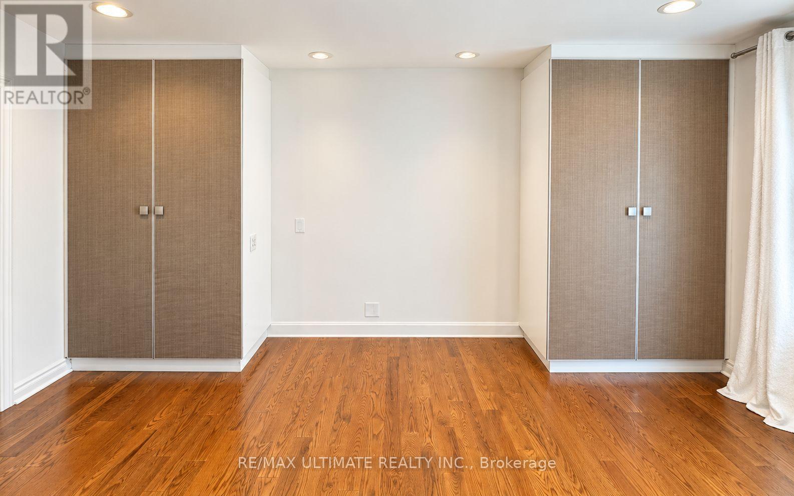 10 Noel Avenue Property Photo 15