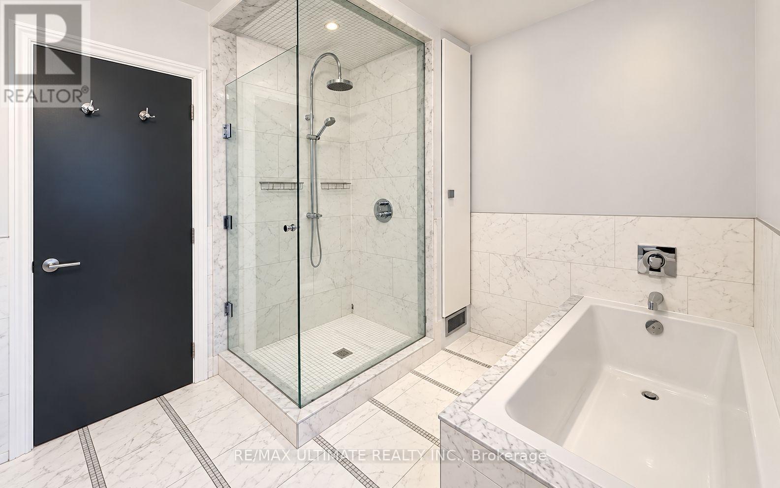 10 Noel Avenue Property Photo 18