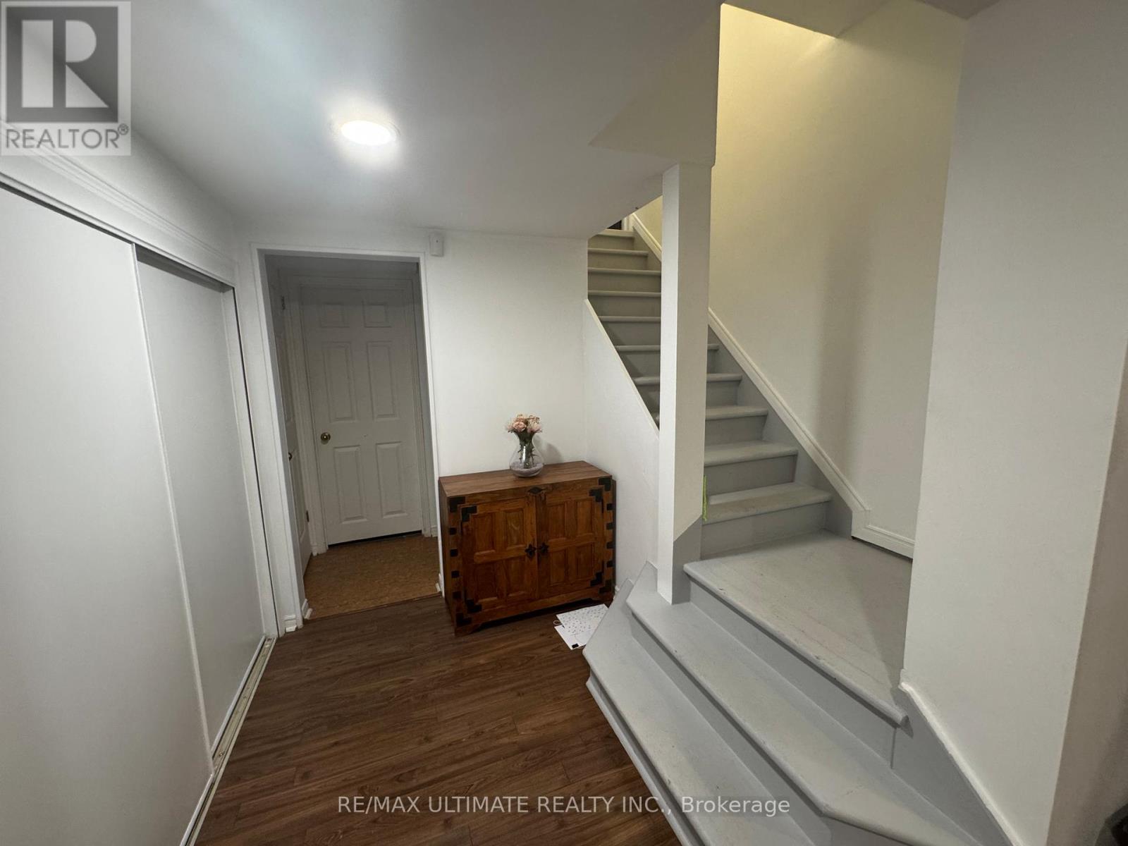 10 Noel Avenue Property Photo 25