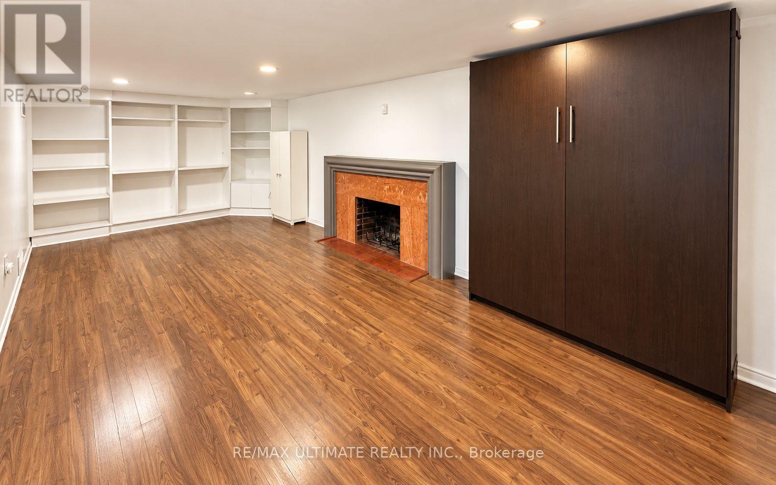 10 Noel Avenue Property Photo 26