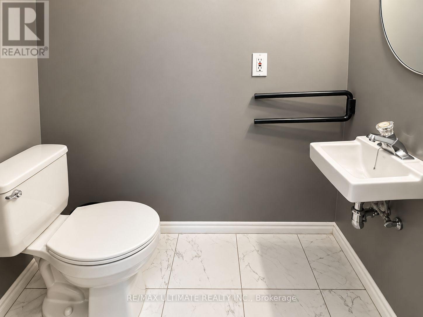 10 Noel Avenue Property Photo 27