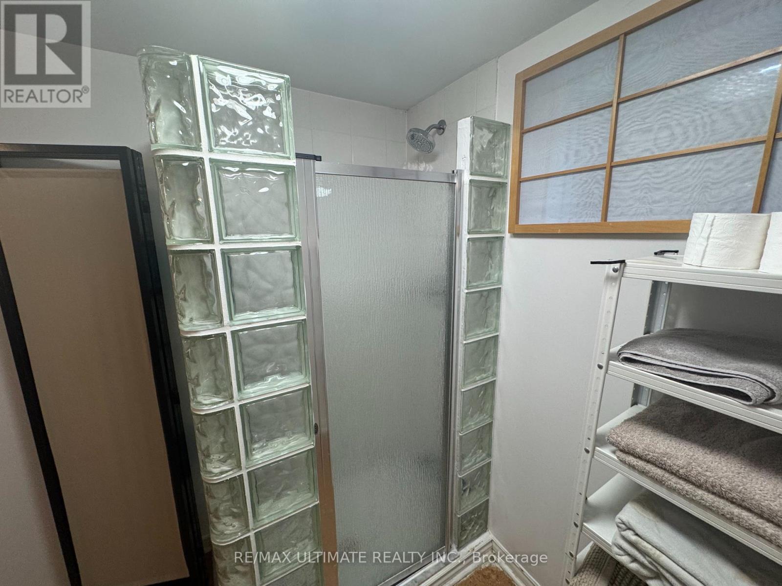 10 Noel Avenue Property Photo 28