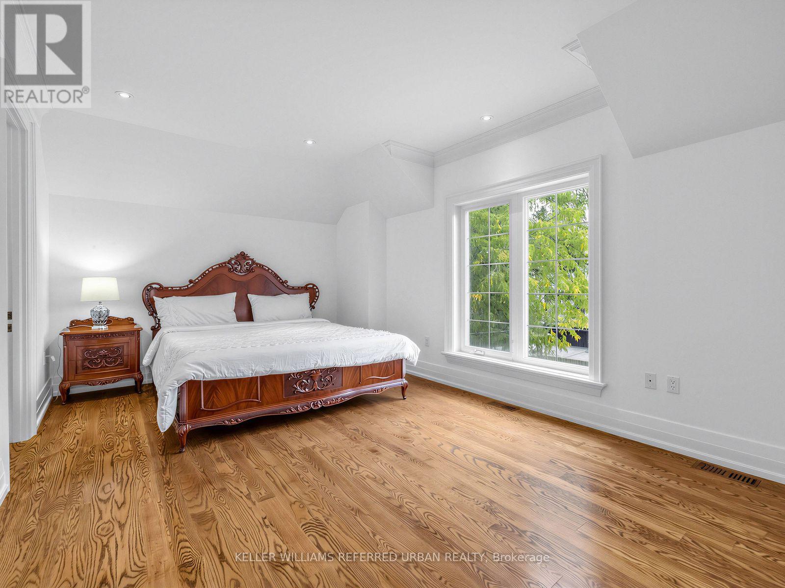 212 Empress Avenue Property Photo 25