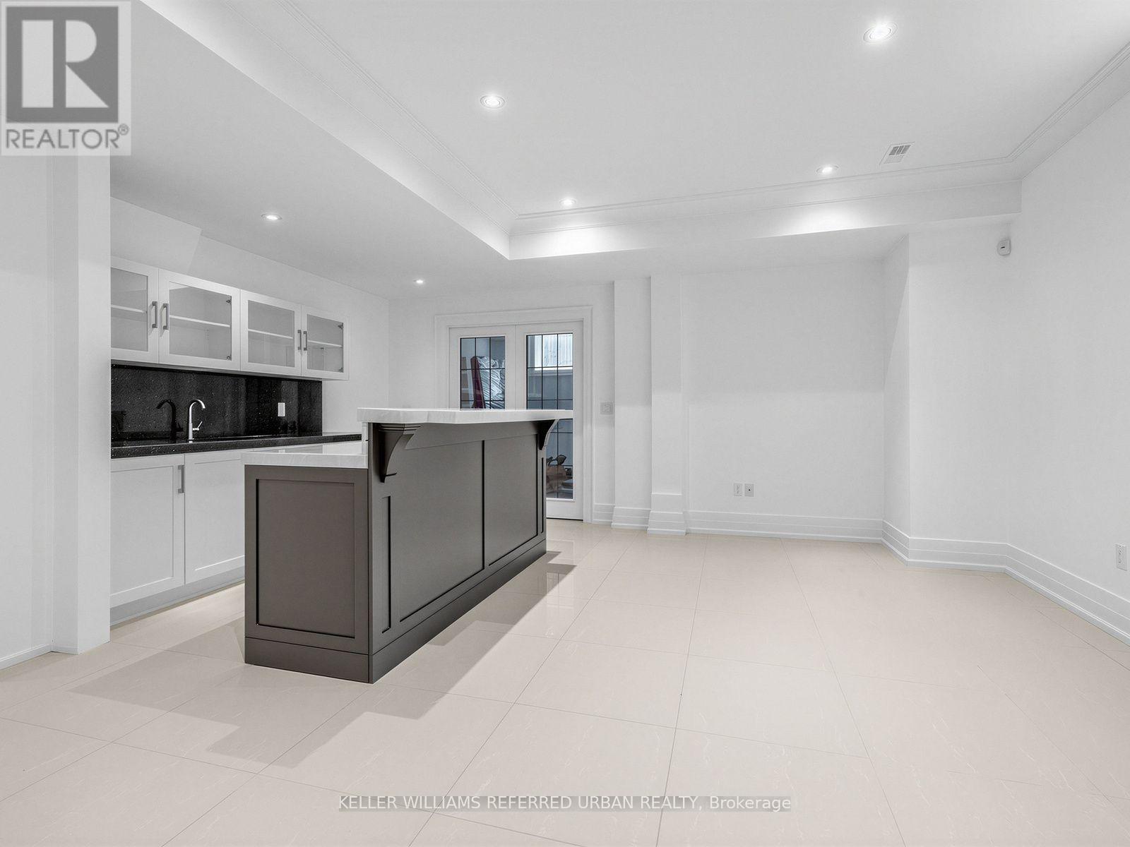 212 Empress Avenue Property Photo 37