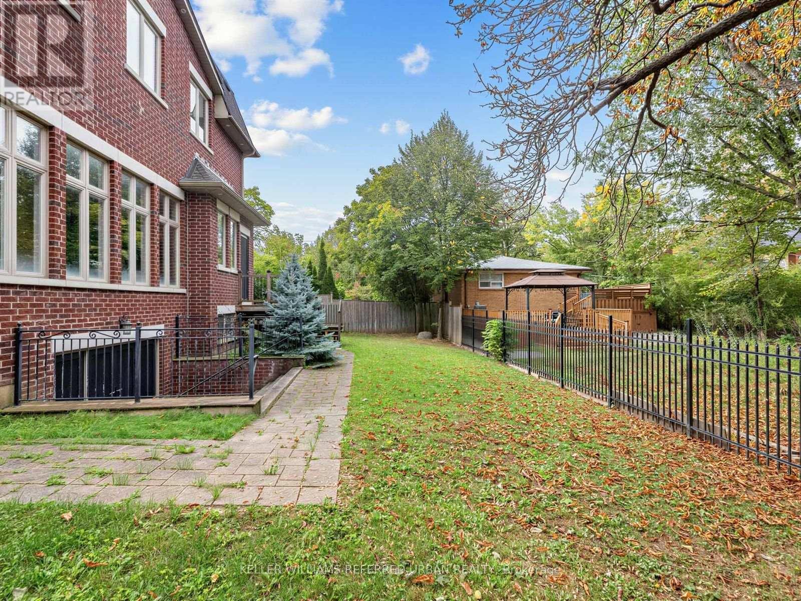 212 Empress Avenue Property Photo 43