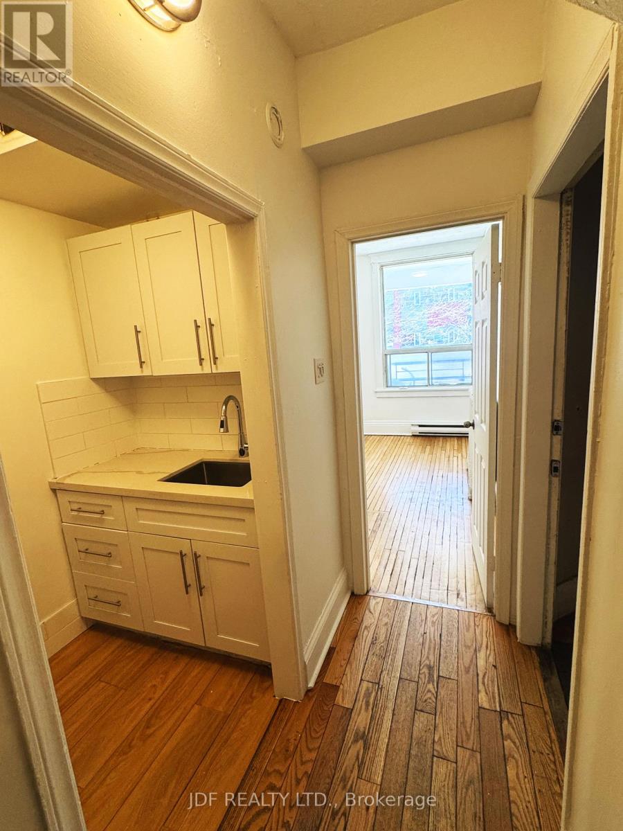 Main Floor - 383 Lansdowne Avenue Property Photo 4