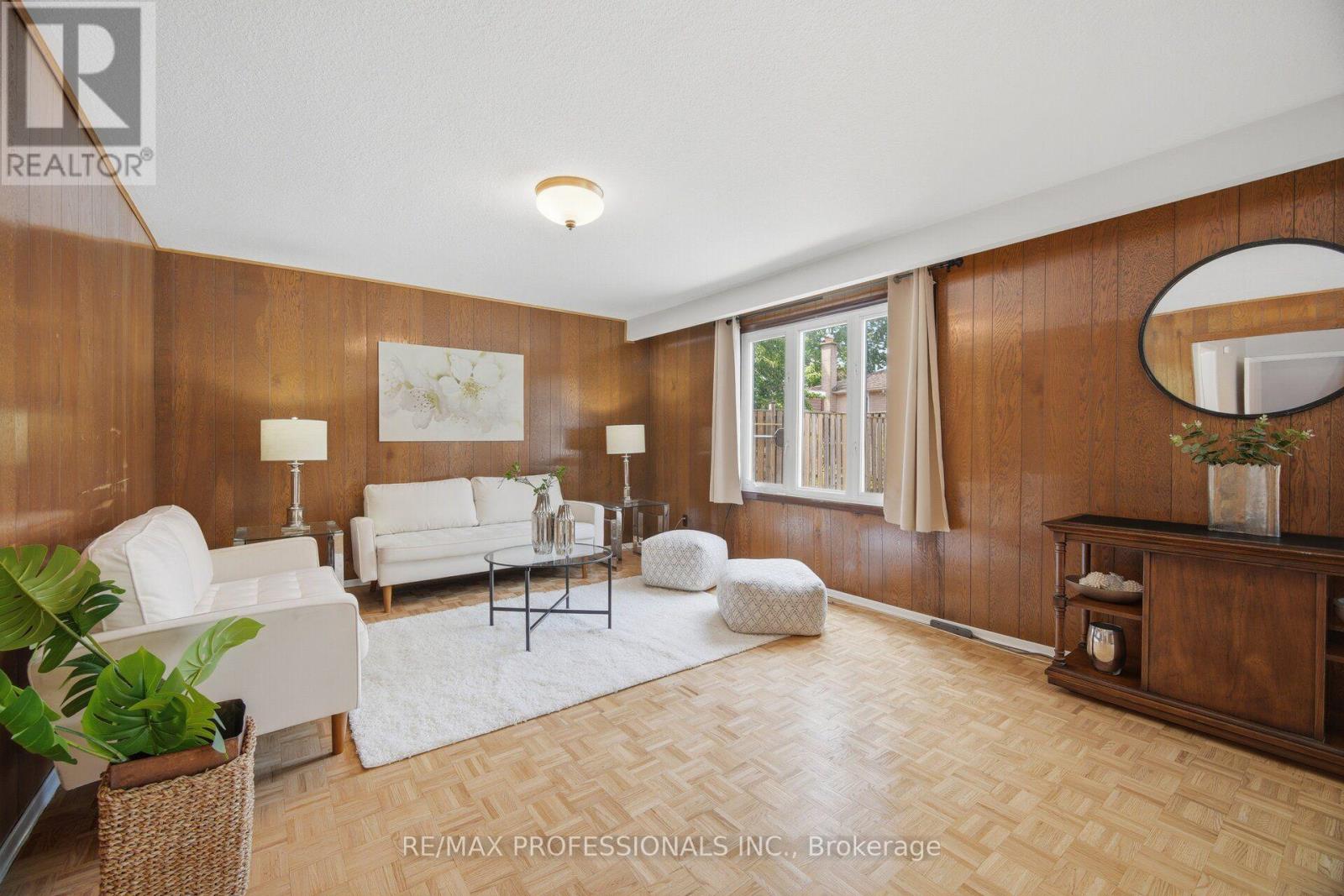 90 Peckham Avenue Property Photo 16
