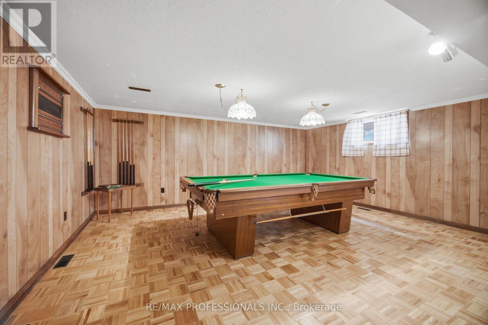 90 Peckham Avenue Property Photo 41