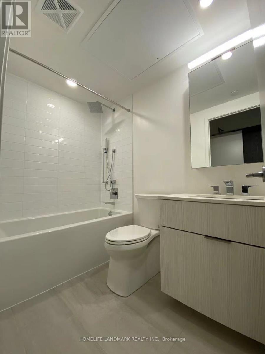 209 - 25 Richmond Street E Property Photo 9