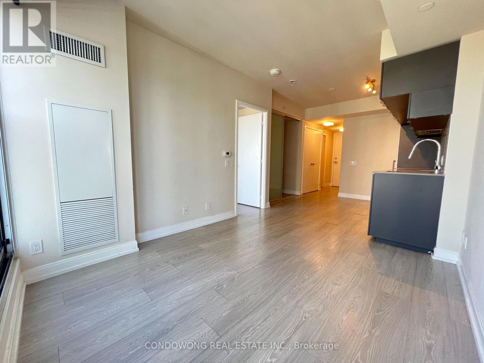 4101 - 181 Dundas Street E Property Photo 5