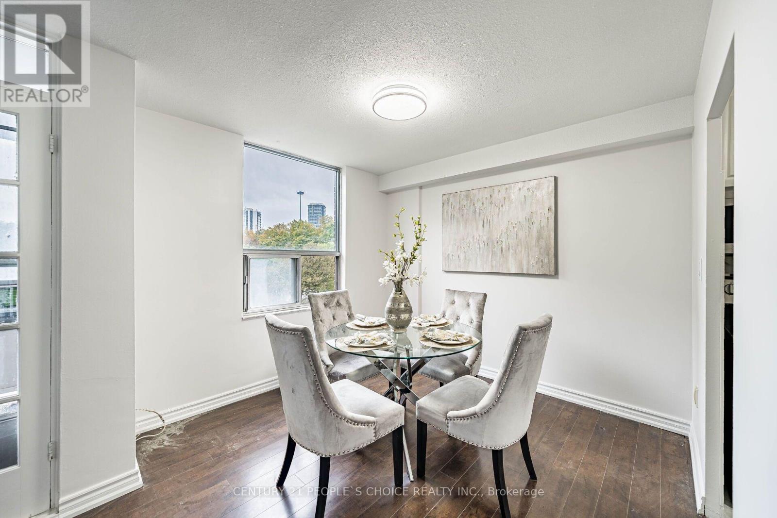 809 - 10 Edgecliffe Golfway Property Photo 14