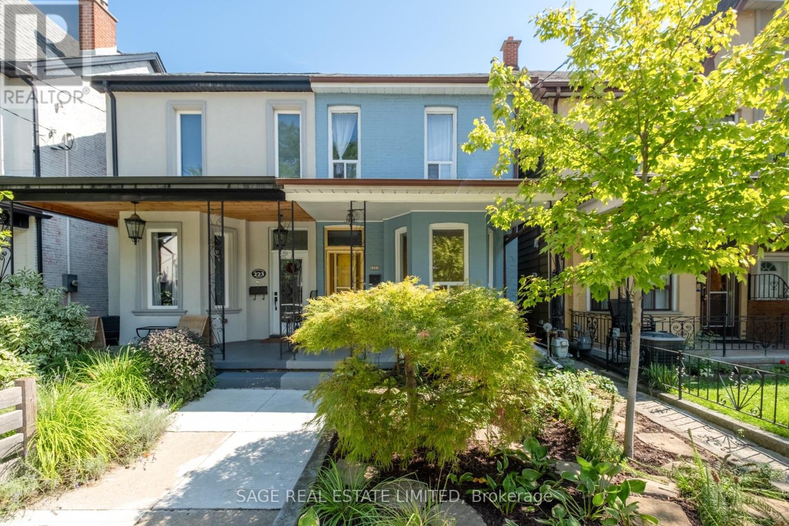 221 Palmerston Avenue Photo de la propriété 1