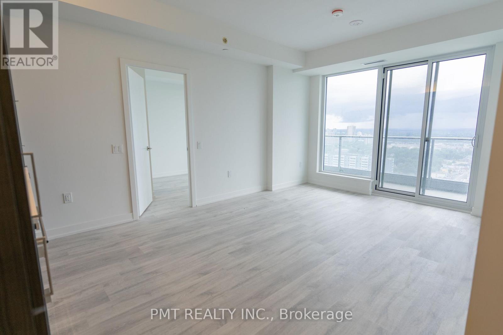 N2610 - 7 Golden Lion Heights Property Photo 3