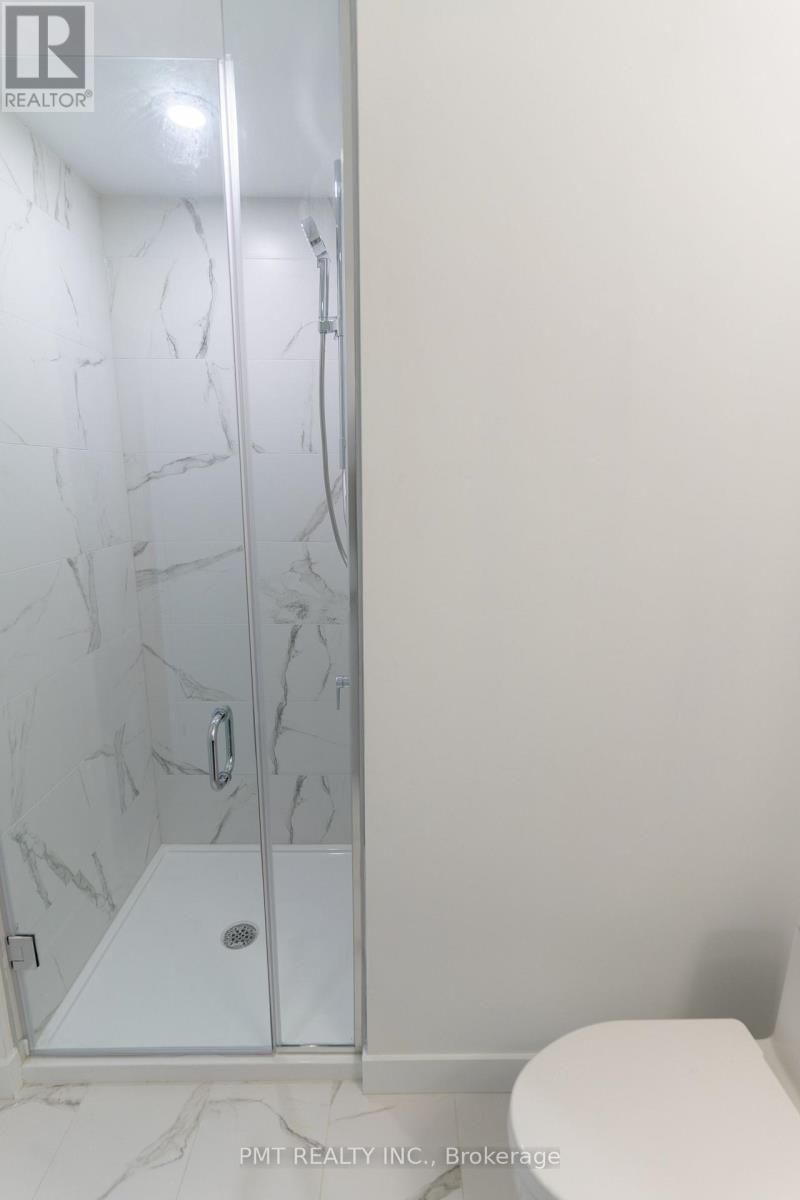 N2610 - 7 Golden Lion Heights Property Photo 12