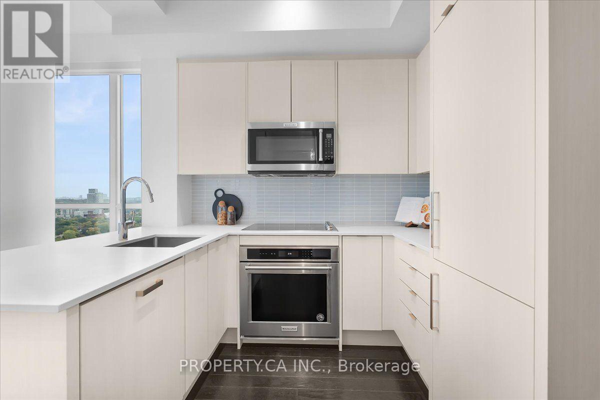 2204 - 181 Bedford Road Property Photo 6
