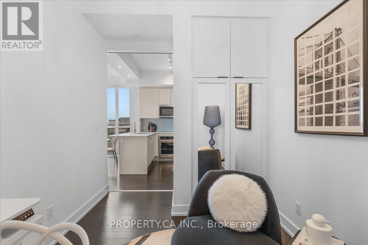 2204 - 181 Bedford Road Property Photo 21
