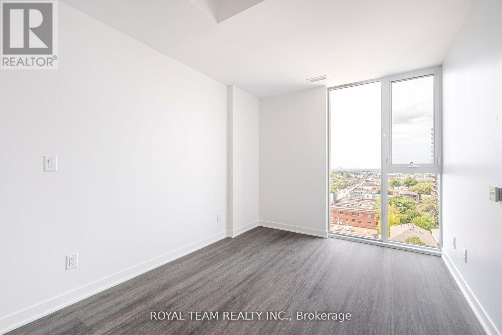 1107 - 185 Alberta Avenue Property Photo 13