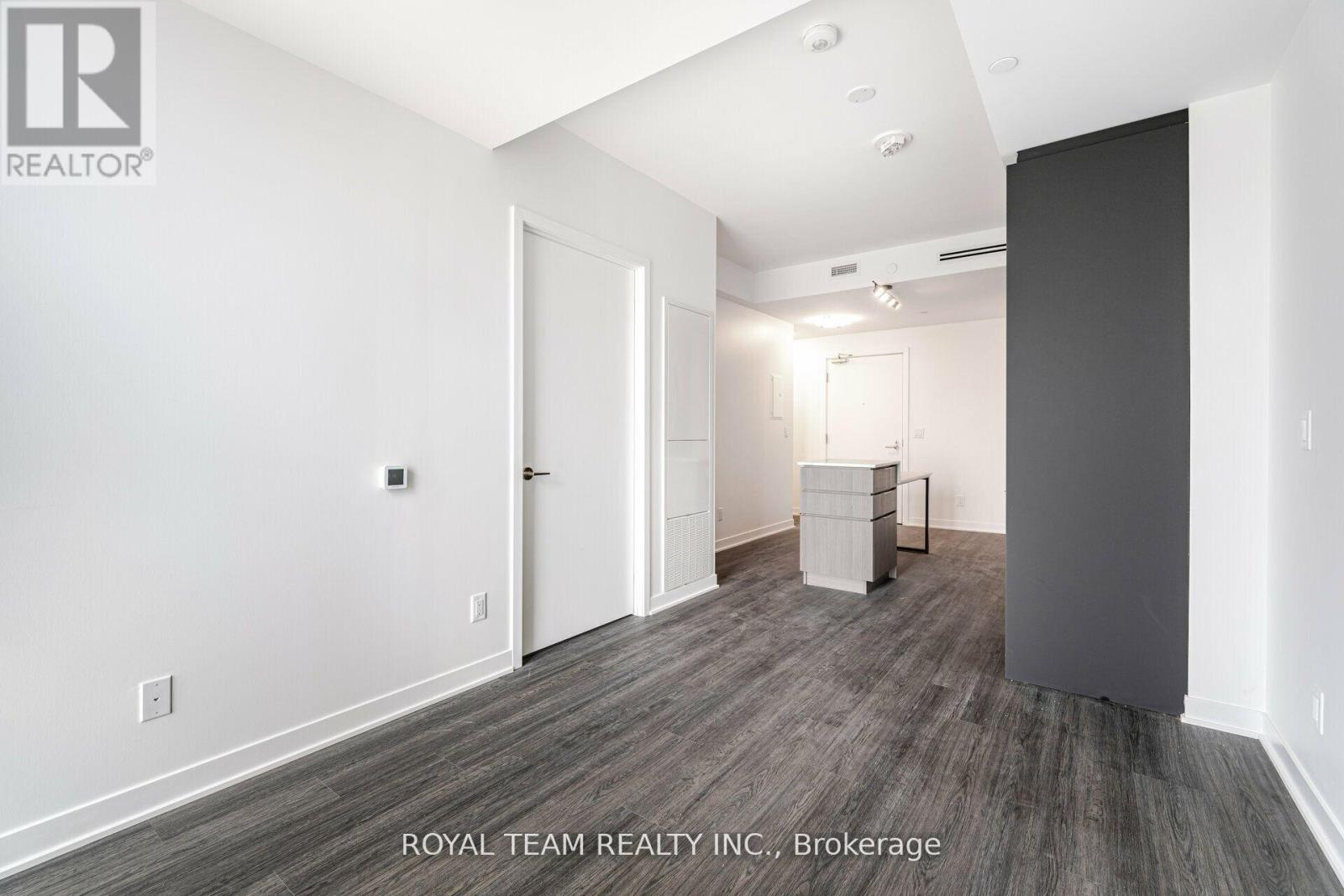 1107 - 185 Alberta Avenue Property Photo 17