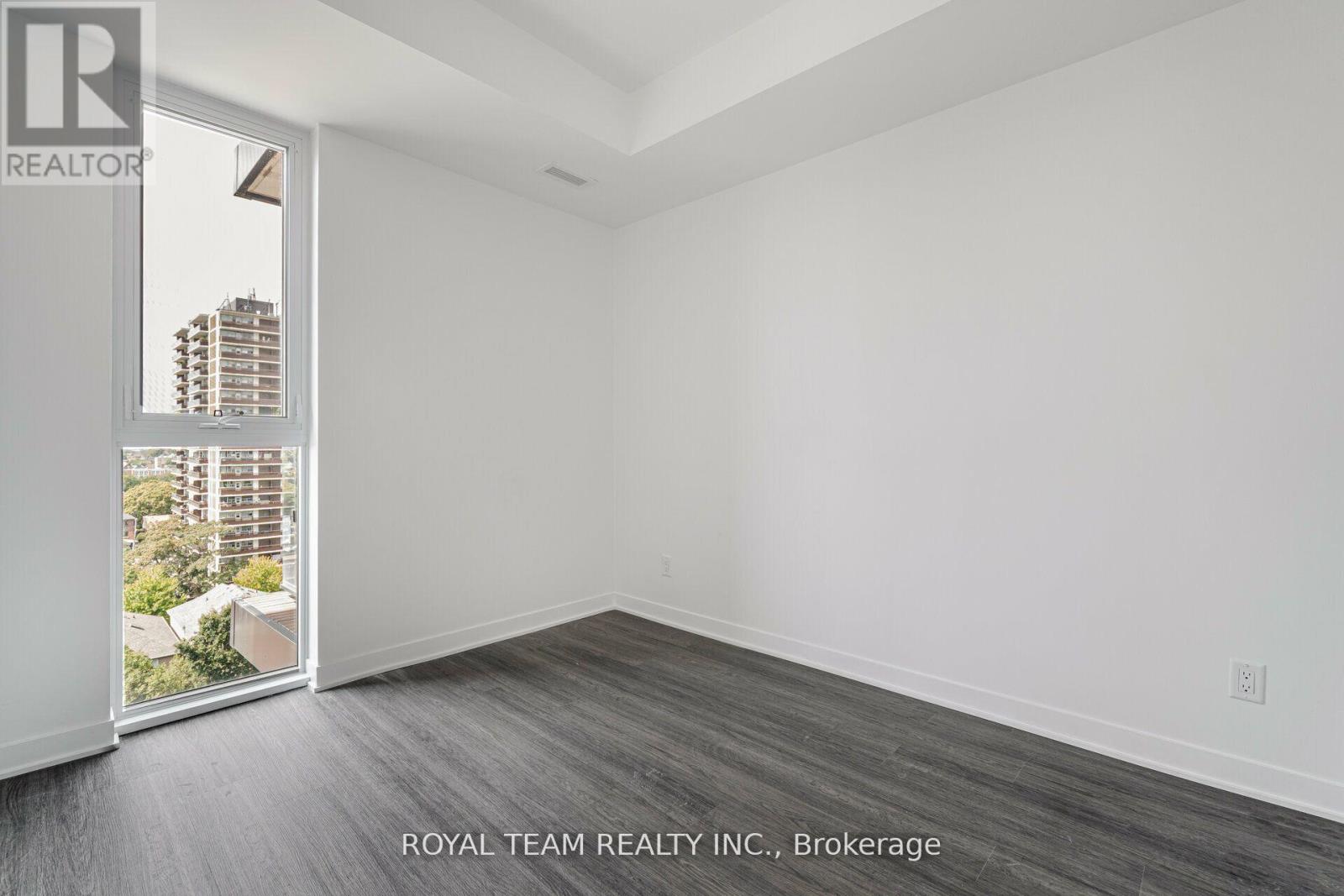 1107 - 185 Alberta Avenue Property Photo 20