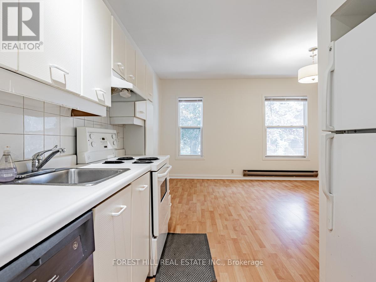 Upper - 70 Macpherson Avenue Property Photo 12