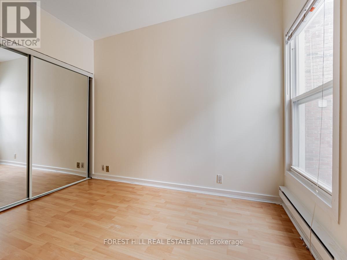 Upper - 70 Macpherson Avenue Property Photo 17